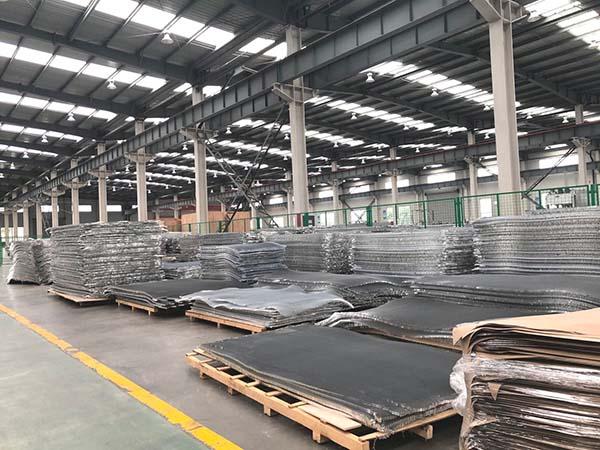 3200*1350 آلة قطع نومكس مع نظام فراغ للقطع 2