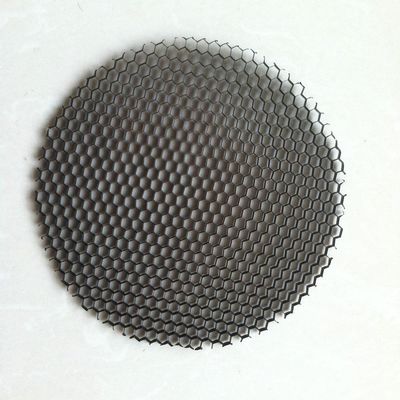 المخصصة الألومنيوم شبكة عسل الشوكة قطر النواة 80mm للضوء المروري