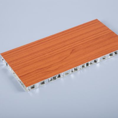 300x750mm ألومنيوم ورق عسل ، مترو الألومنيوم عسل ألواح الأرضية