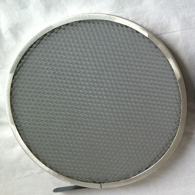 المنعكس المكشوف الشبكة العسل الألومنيوم 70mm 160mm صناعة إضاءة الأفلام والتلفزيون
