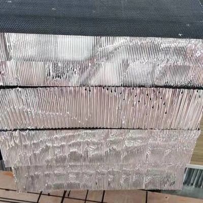 اللون الطبيعي ألومنيوم حبيب العسل القلب مع سمك كبير