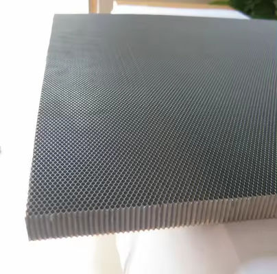 قابلة للتخصيص الحجم الكبير من الفولاذ المقاوم للصدأ عسل عسل التهوية 2500x2000mm