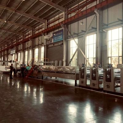 آلة عسل الصفيحة خط إنتاج مستمر ألومنيوم عسل الصفيحة المركبة خط إنتاج مستمر