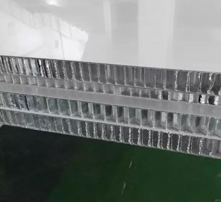 1000x2000mm FRP لوحات عسل الحشيش للطاقة الجديدة شاحنة الجسم
