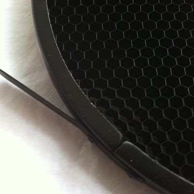 الشبكة المعدنية من الألومنيوم 200x300mm لمعدات التصوير