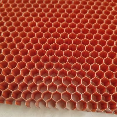 العزل الصوتي أراميد حبيب العسل النواة 400x400mm للنقل بالسكك الحديدية