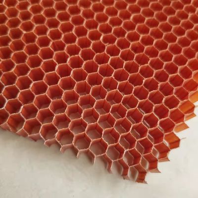 العزل الصوتي أراميد حبيب العسل النواة 400x400mm للنقل بالسكك الحديدية