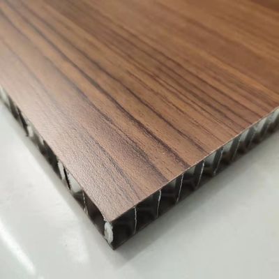 ISO9001 750x1150mm HPL عسل الحشيش لوحة 4mm 6mm طول الجانب